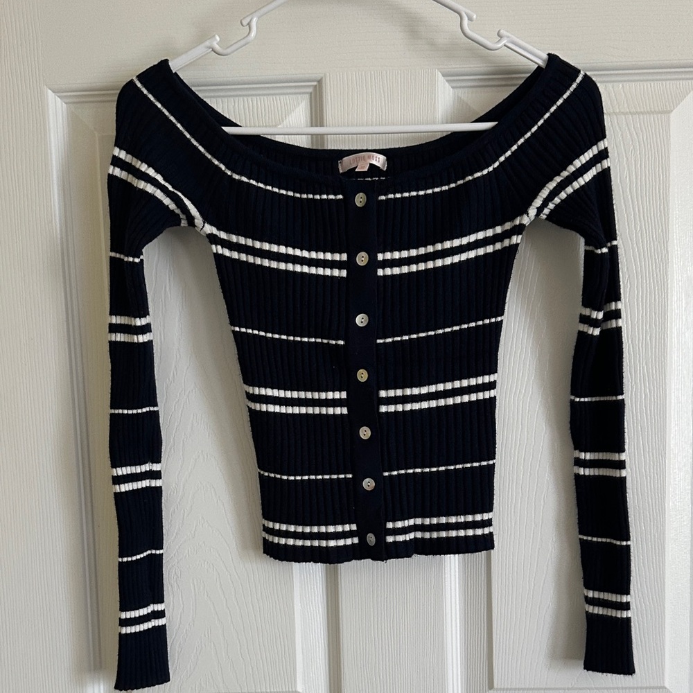 PacSun Off-the-Shoulder Navy and White Sweater